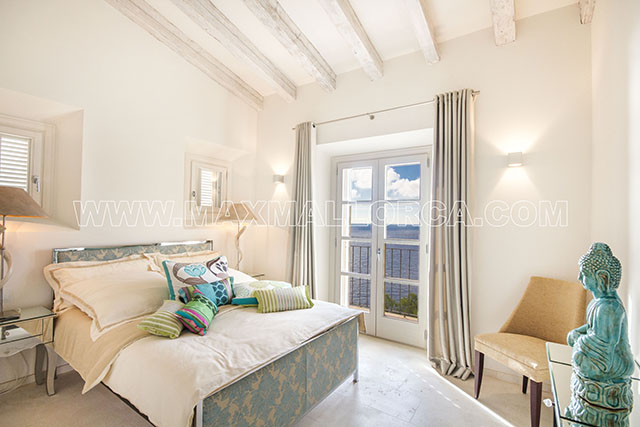 villa_riviera_maison_mallorca_lambert_loewe_bose_puerto andratx_mallorca_cala_llamp_gran_folies_beach_www.maxmallorca.com_max_mallorca_copyright_17.jpg